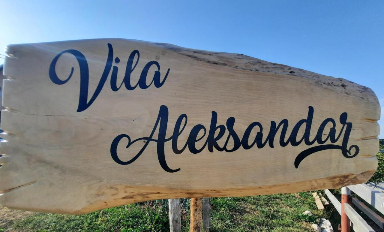 Vila Aleksandar Zabljak  Luaran gambar